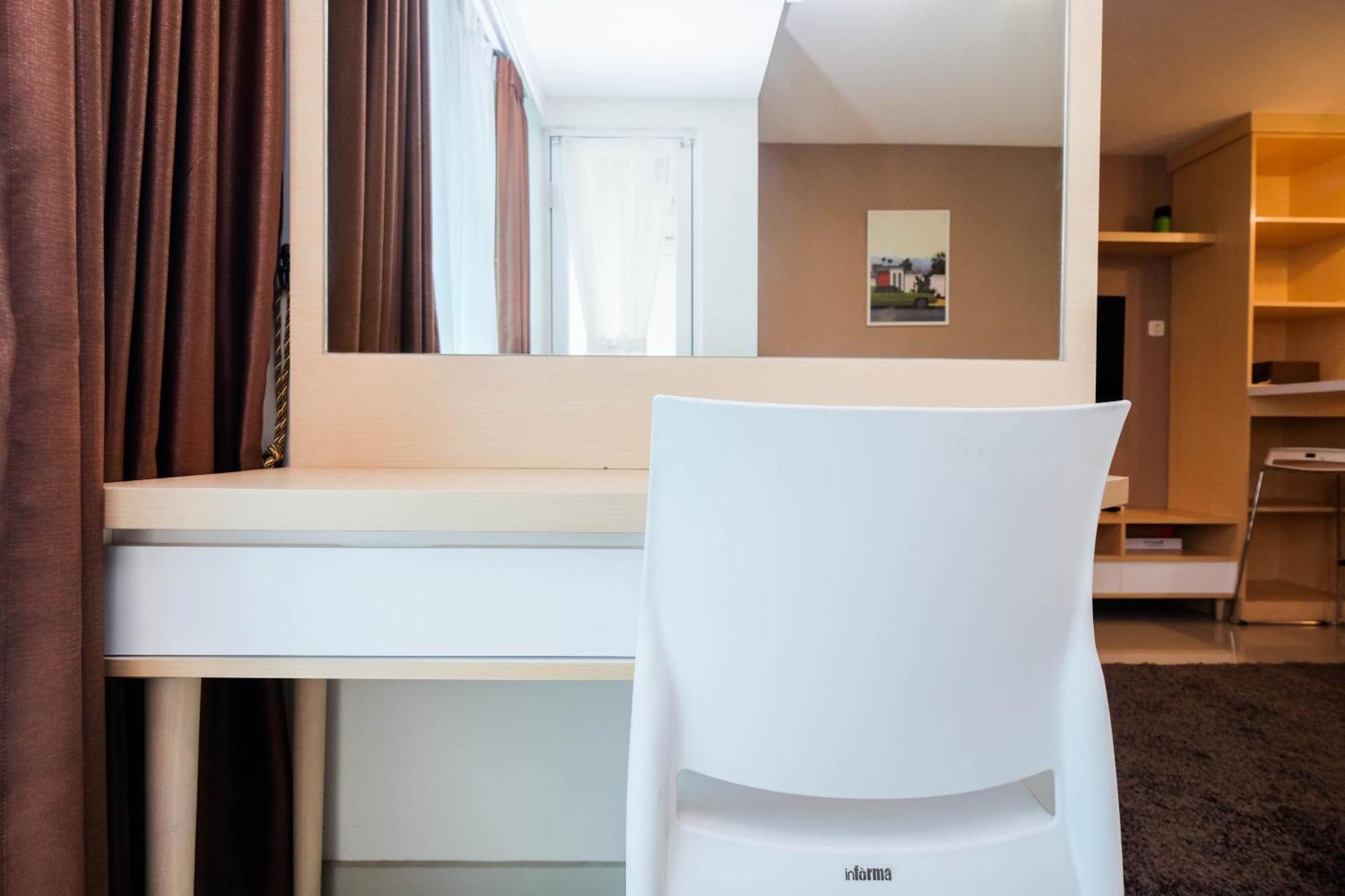 Spacious At Grand Kamala Lagoon By Travelio Apartemen Bekasi