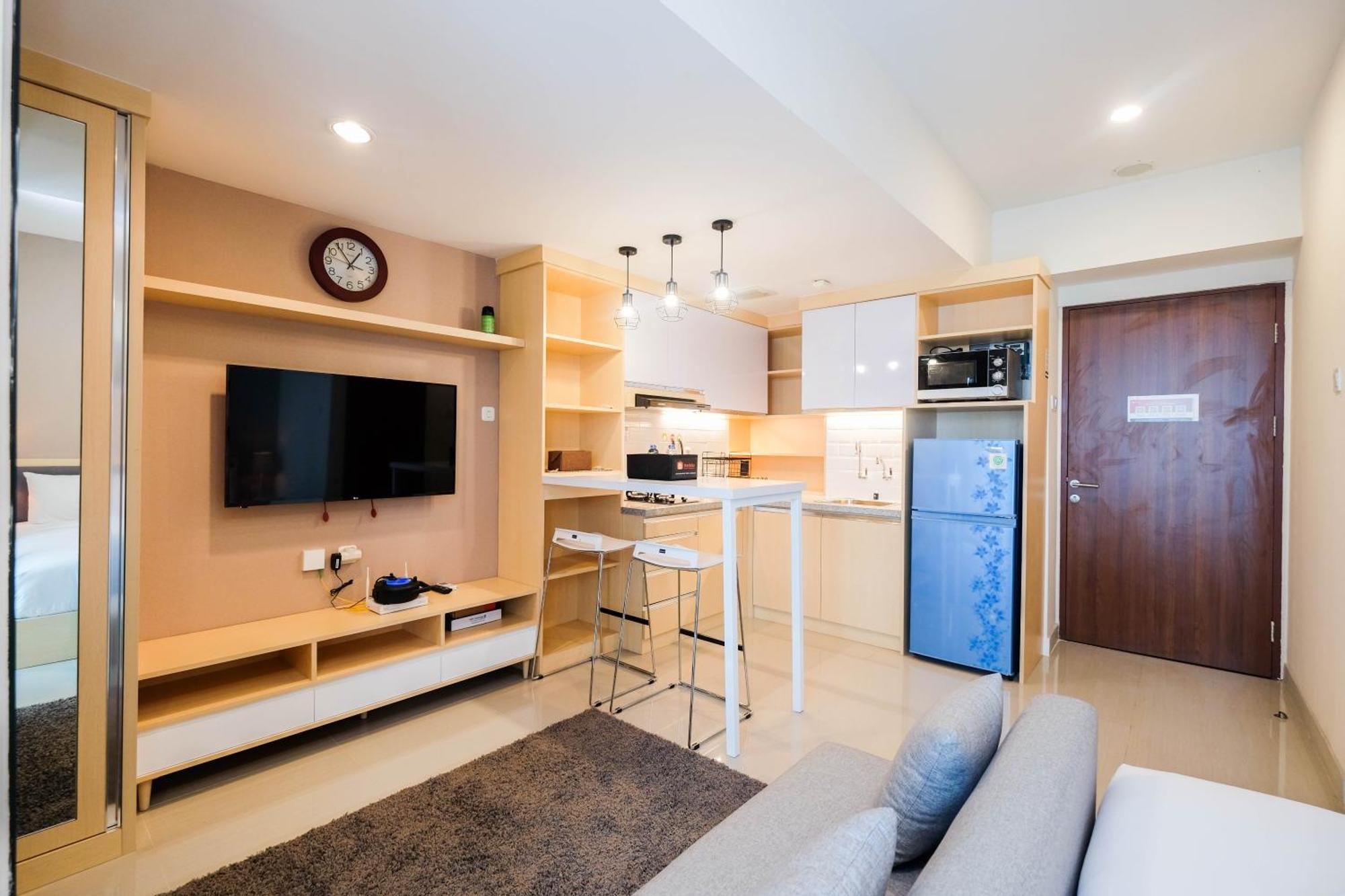 Spacious At Grand Kamala Lagoon By Travelio Apartemen *