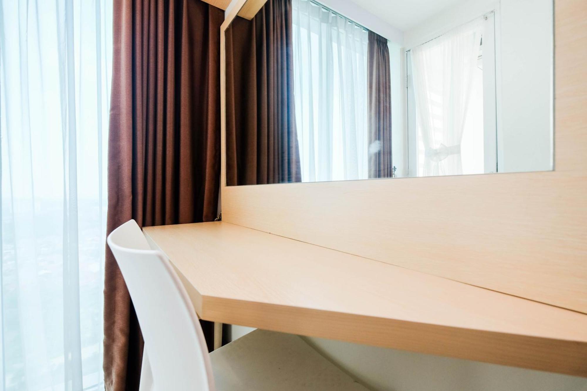 Apartemen Spacious At Grand Kamala Lagoon By Travelio